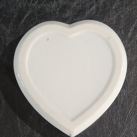 Vintage Porcelain Bohemian Heart Box With Lid - Picture 4 of 10